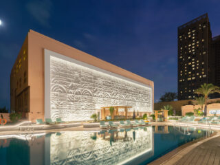 Top Transitional Design Ideas for Luxury Hotels and Resorts in Dubai