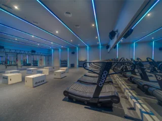 OOMO Fitness Studio